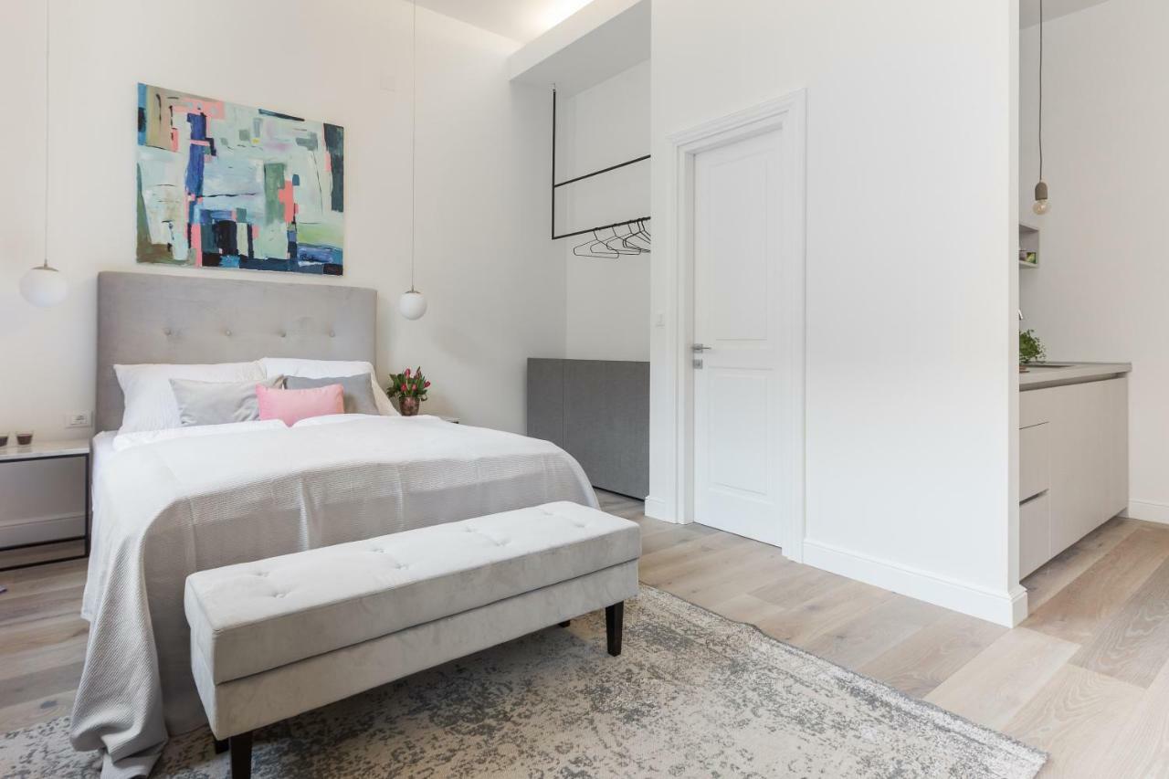 Montevideo Deluxe Apartments Zagreb Extérieur photo