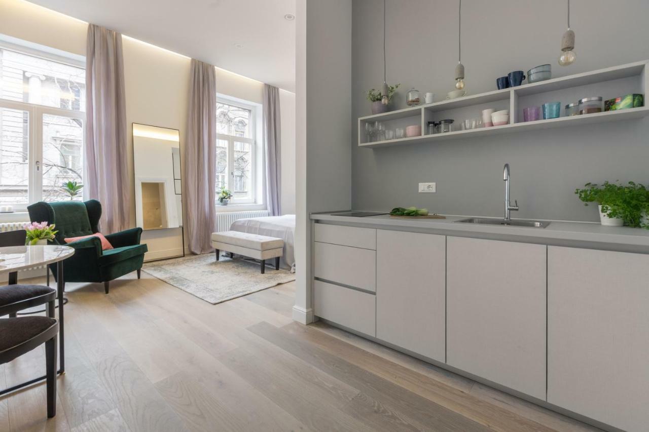 Montevideo Deluxe Apartments Zagreb Extérieur photo